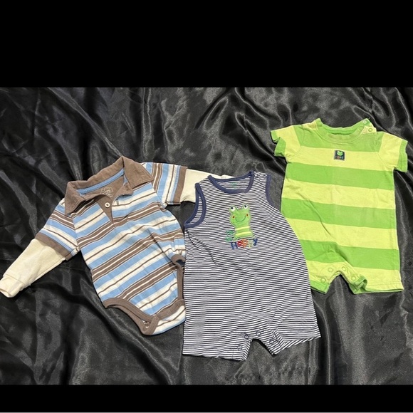 Carter's Other - Carters - Boys 3 pc Bundle Sz 6-9months